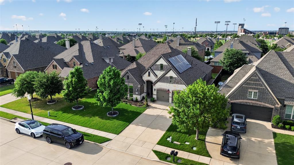 400 Trailside Drive Property Photo 4