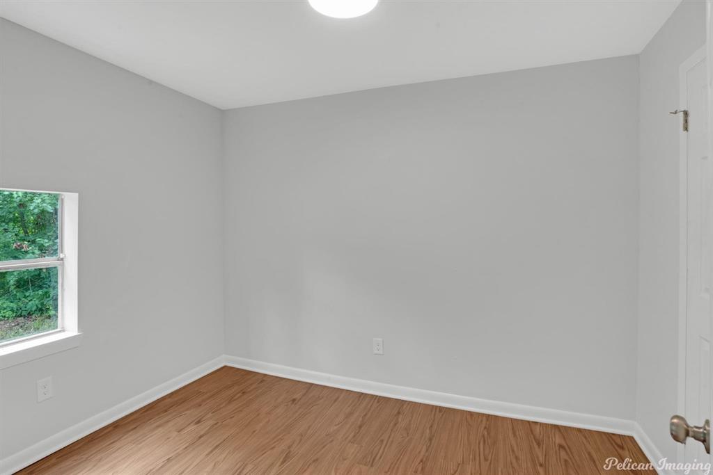 255 E Olive Street Property Photo 14