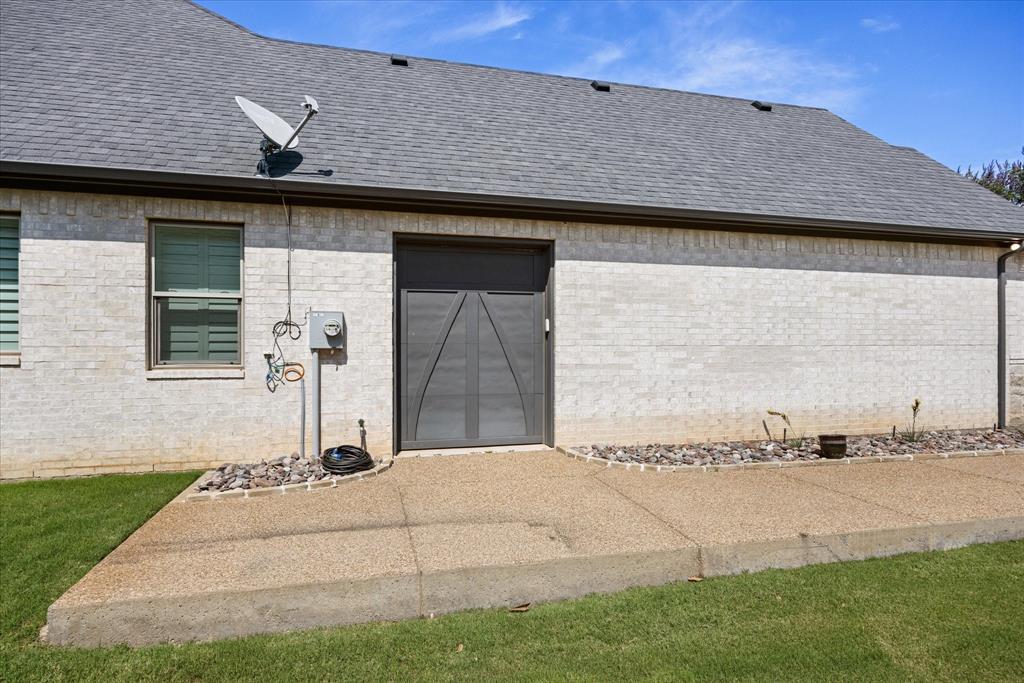 2603 Waters Edge Drive Property Photo 26