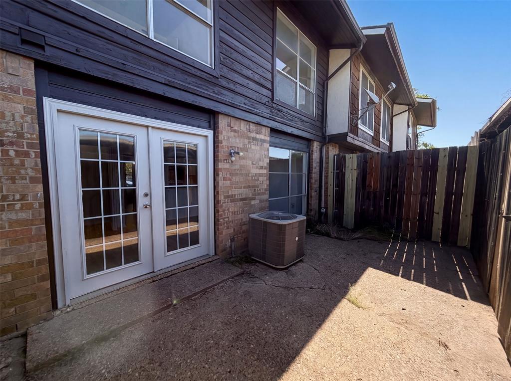 260 Rolling Hills Place Property Photo 5