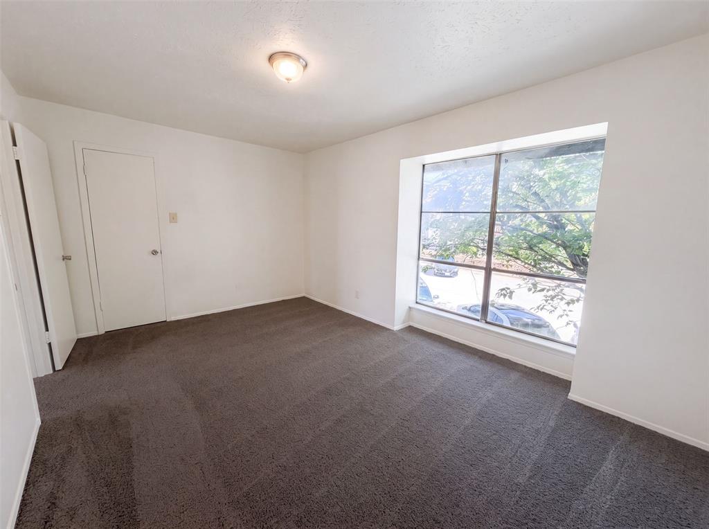 260 Rolling Hills Place Property Photo 15
