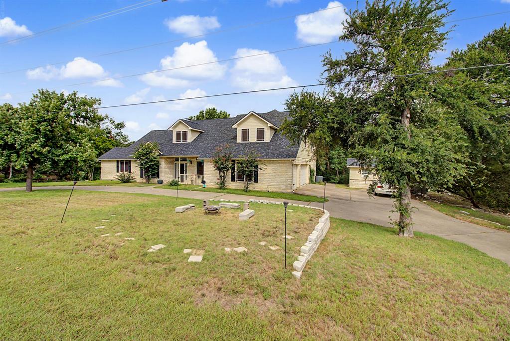 3558 S Nolan River Road Property Photo 2