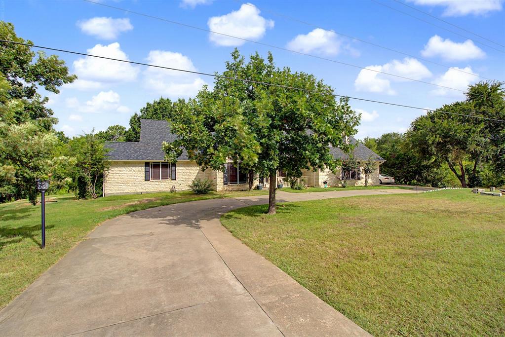 3558 S Nolan River Road Property Photo 3