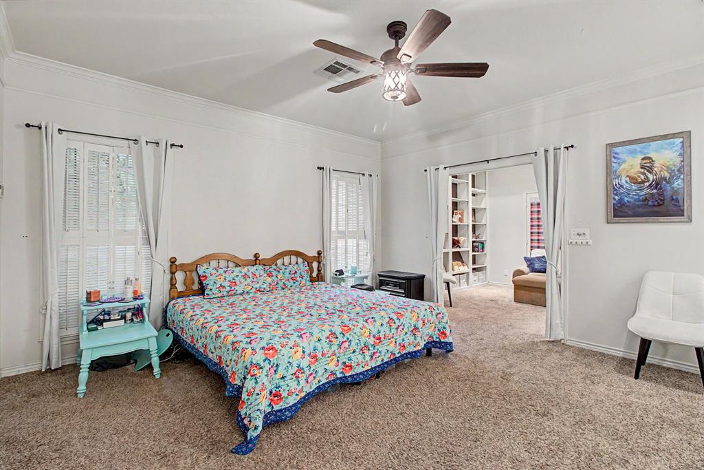 3558 S Nolan River Road Property Photo 14