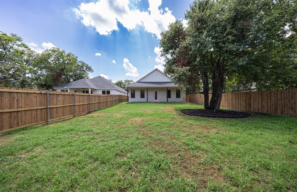 2904 Hiawatha Trail Property Photo 23
