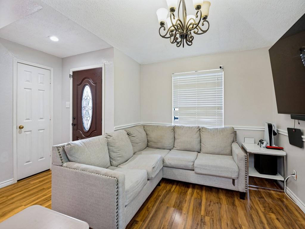 3000 Presidio Circle Property Photo 4