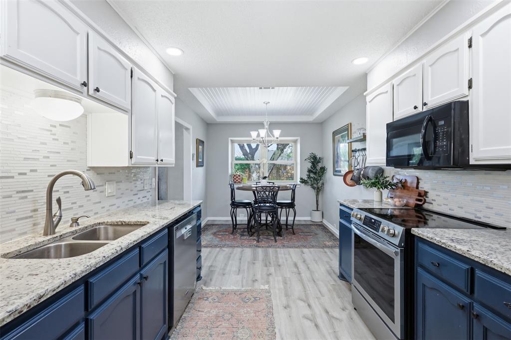 505 Queensway Road Property Photo 11