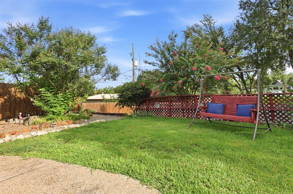 505 Queensway Road Property Photo 28