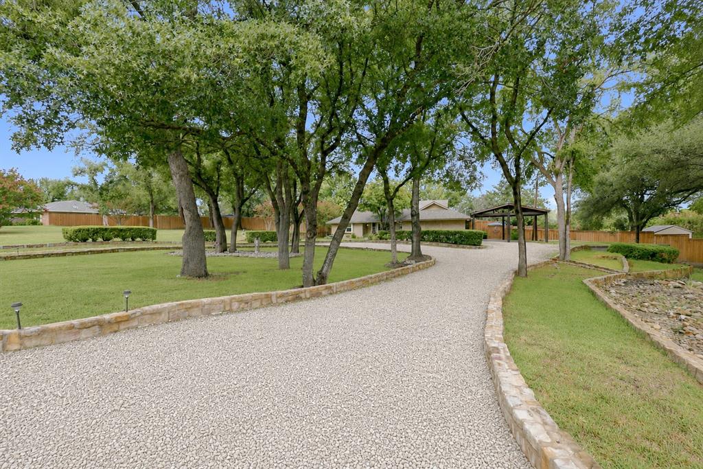 505 Queensway Road Property Photo 35