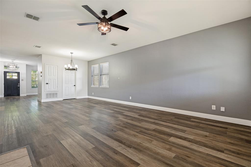 2309 Sheldon Drive Property Photo 7