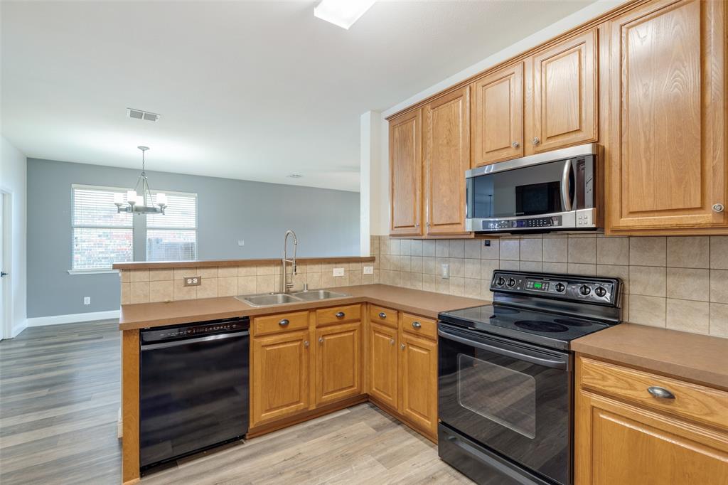 2309 Sheldon Drive Property Photo 11