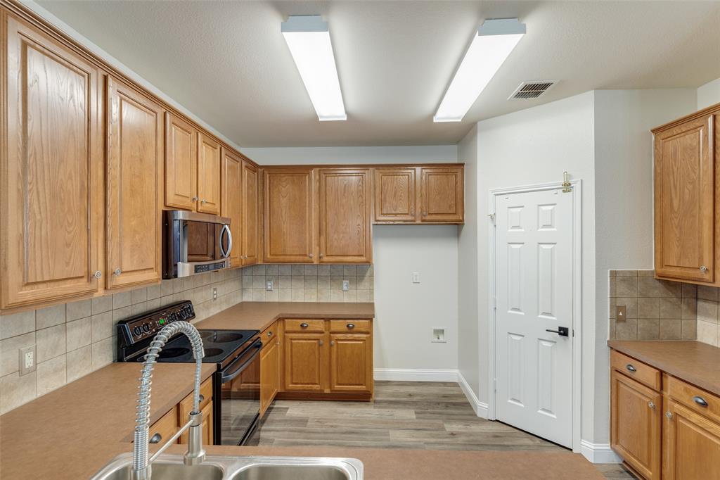 2309 Sheldon Drive Property Photo 13
