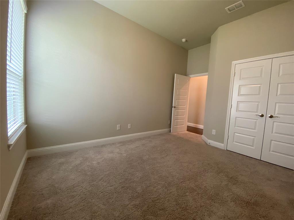 209 Johnson Street Property Photo 32