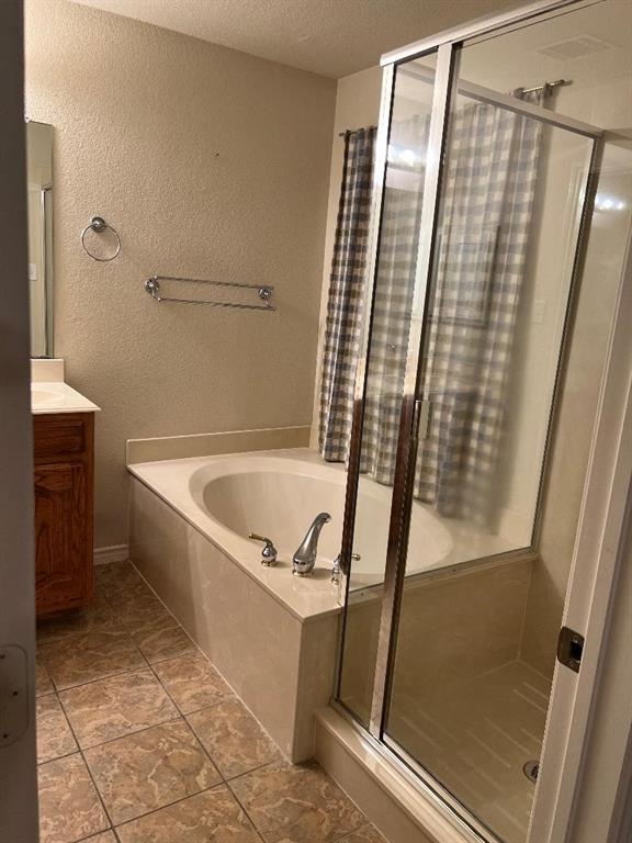 8501 Blacktail Trail Property Photo 8