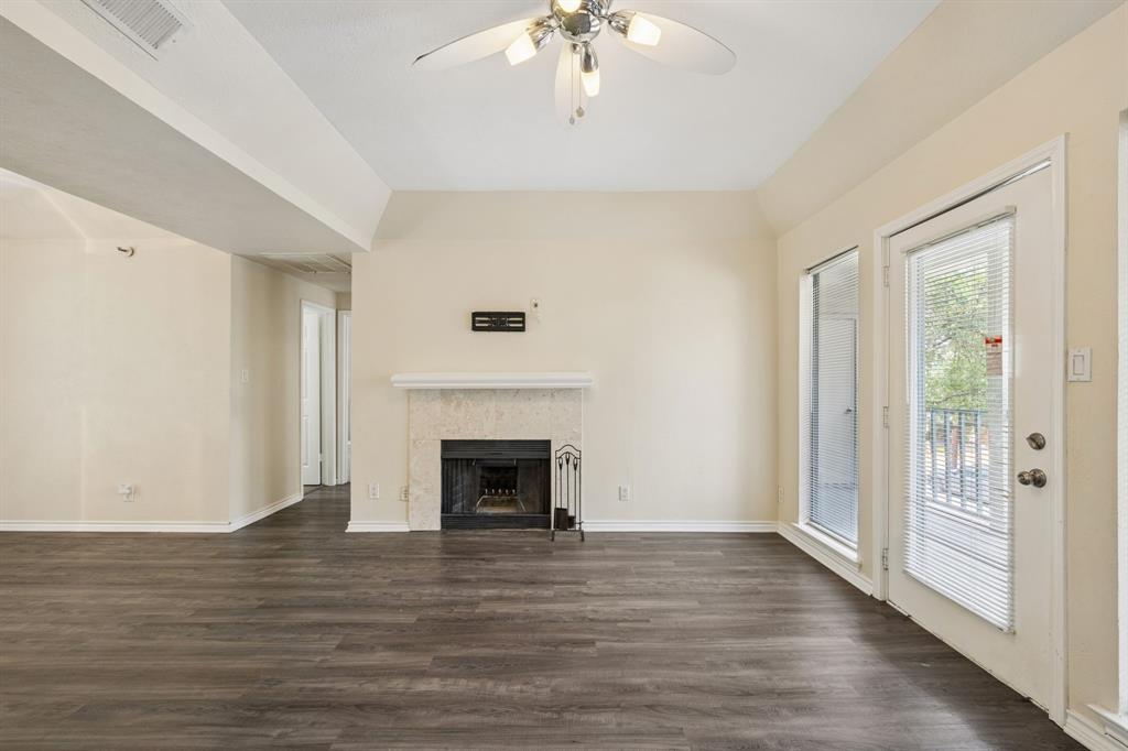3105 San Jacinto Street 220 Property Photo 4