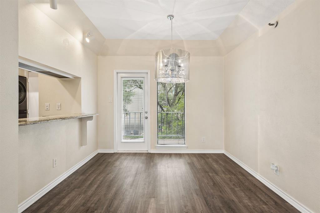 3105 San Jacinto Street 220 Property Photo 9