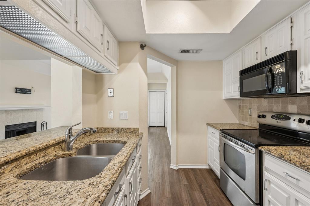 3105 San Jacinto Street 220 Property Photo 14