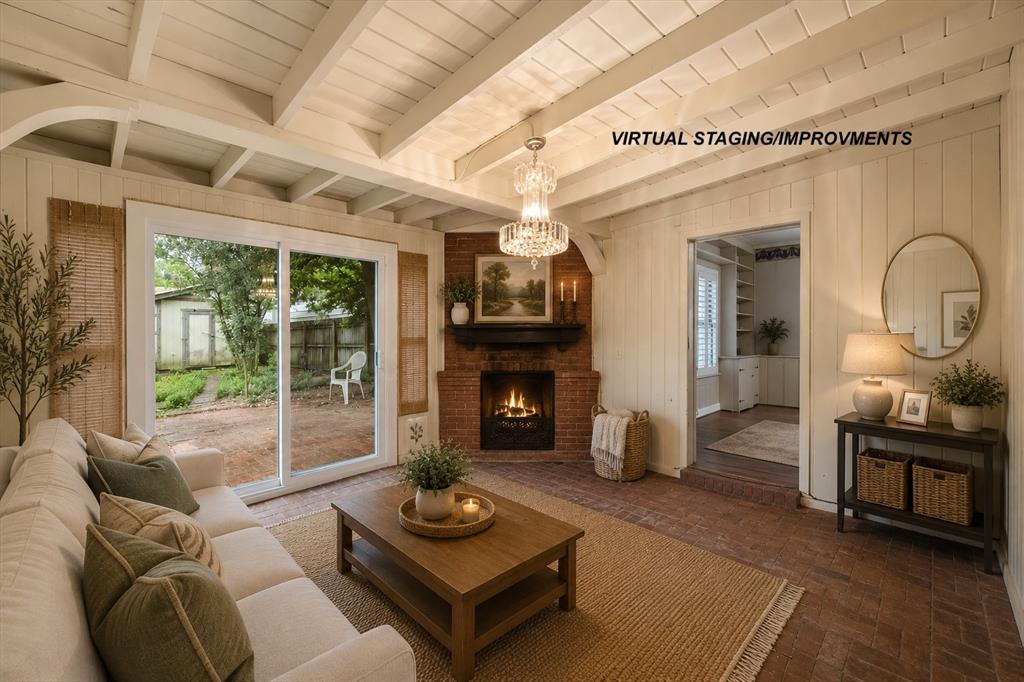 1501 Sycamore Property Photo 2