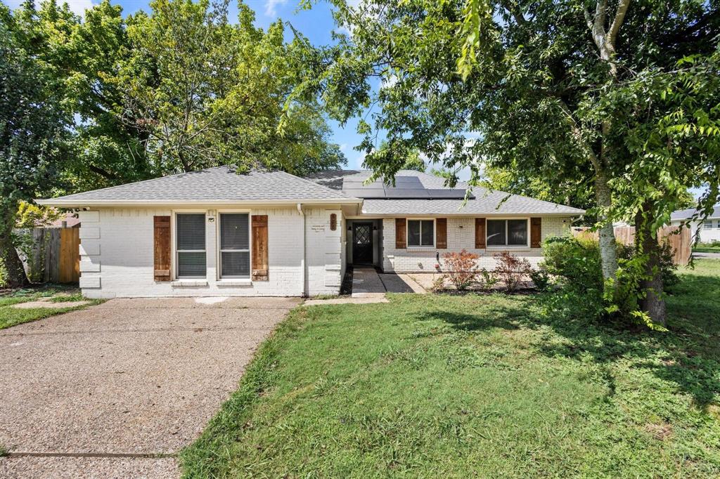 878 N Main Drive Property Photo 1