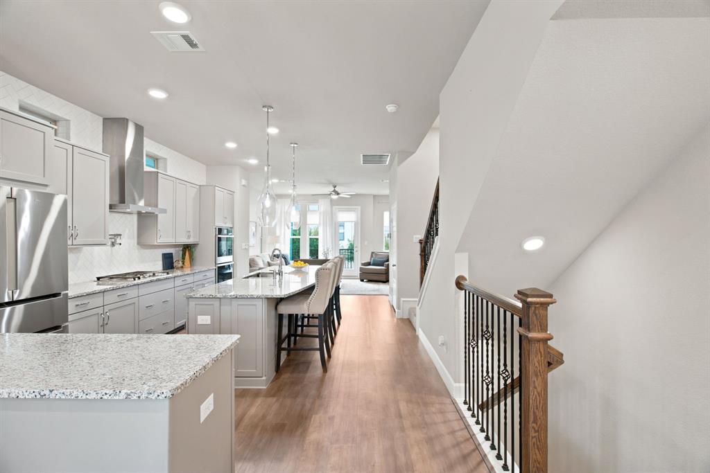 1011 Tea Olive Lane Property Photo 9