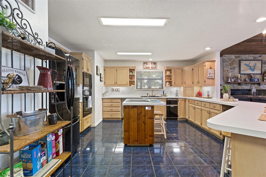 578 County Road 1297 Property Photo 11