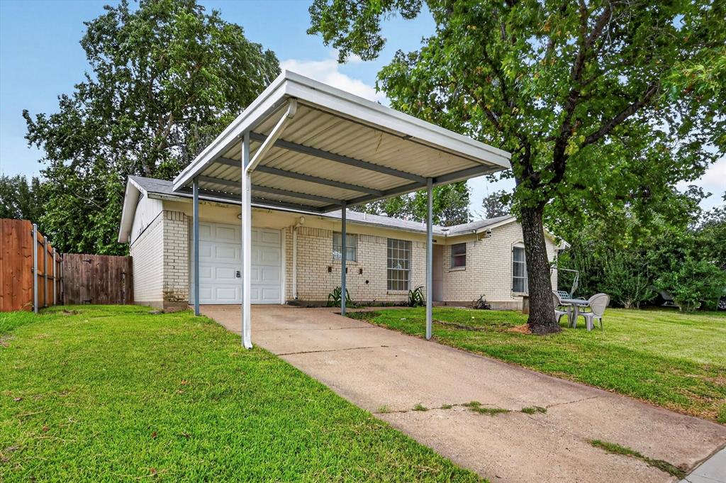 14413 Horseshoe Trail Property Photo 2