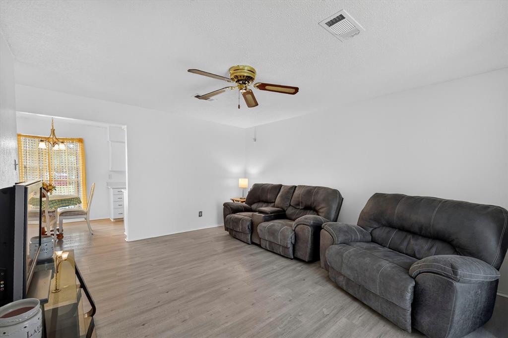 14413 Horseshoe Trail Property Photo 4