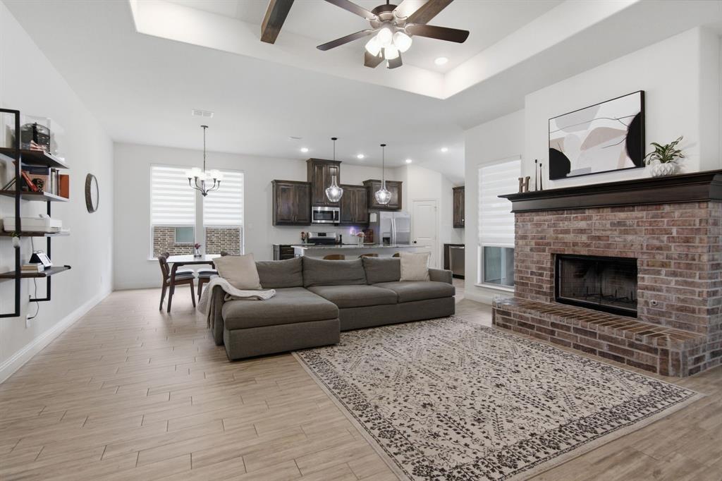 400 Brinkley Drive Property Photo 10