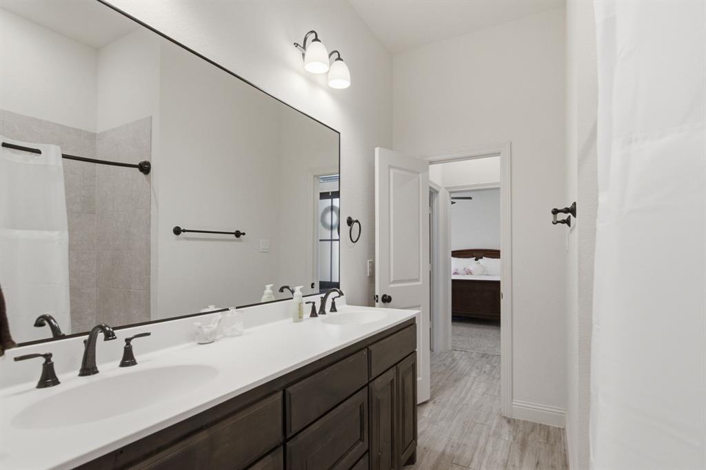 400 Brinkley Drive Property Photo 27