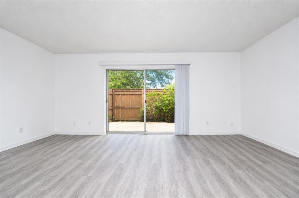 2347 Trellis Place Property Photo 6