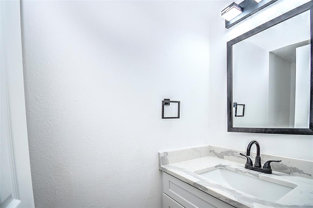 2347 Trellis Place Property Photo 15