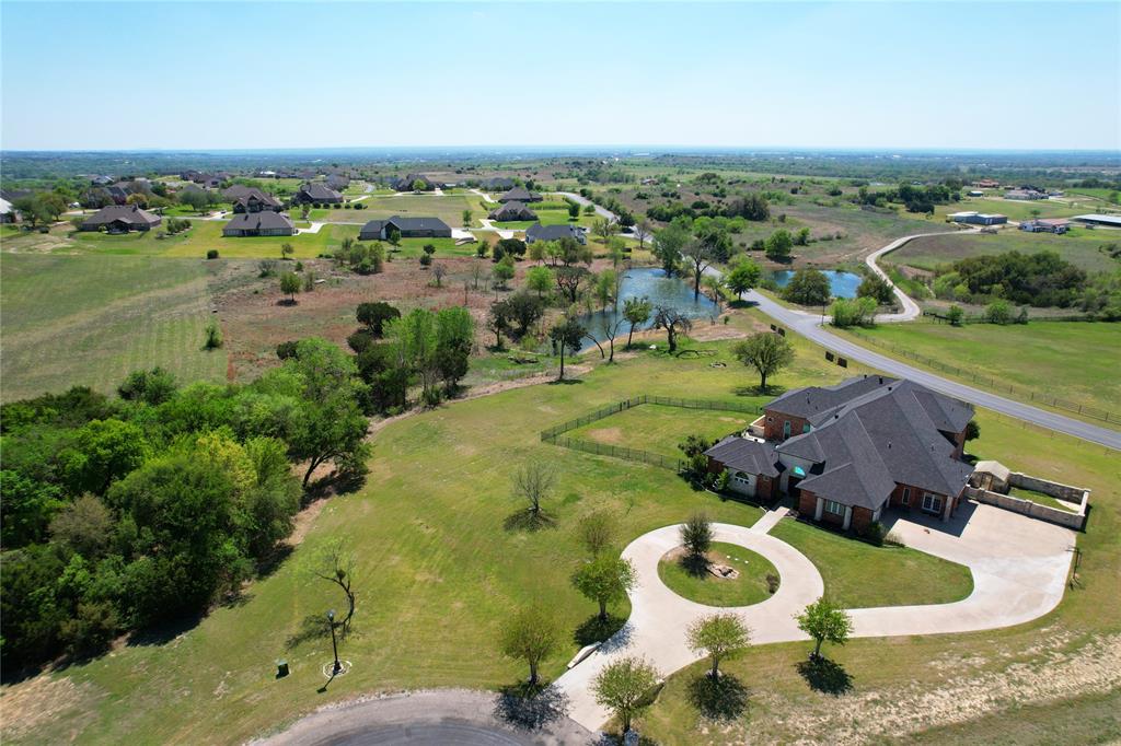 127 Eagle View Court Property Photo 2