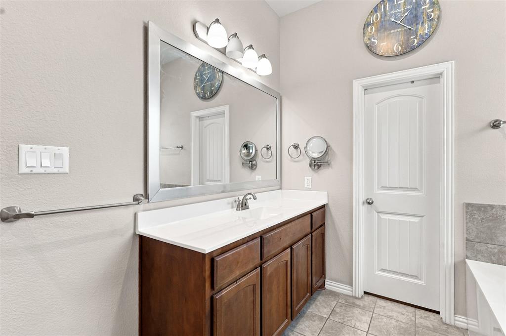 5925 Scottsdale Lane Property Photo 20