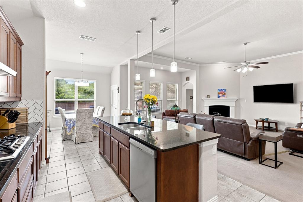 5925 Scottsdale Lane Property Photo 33