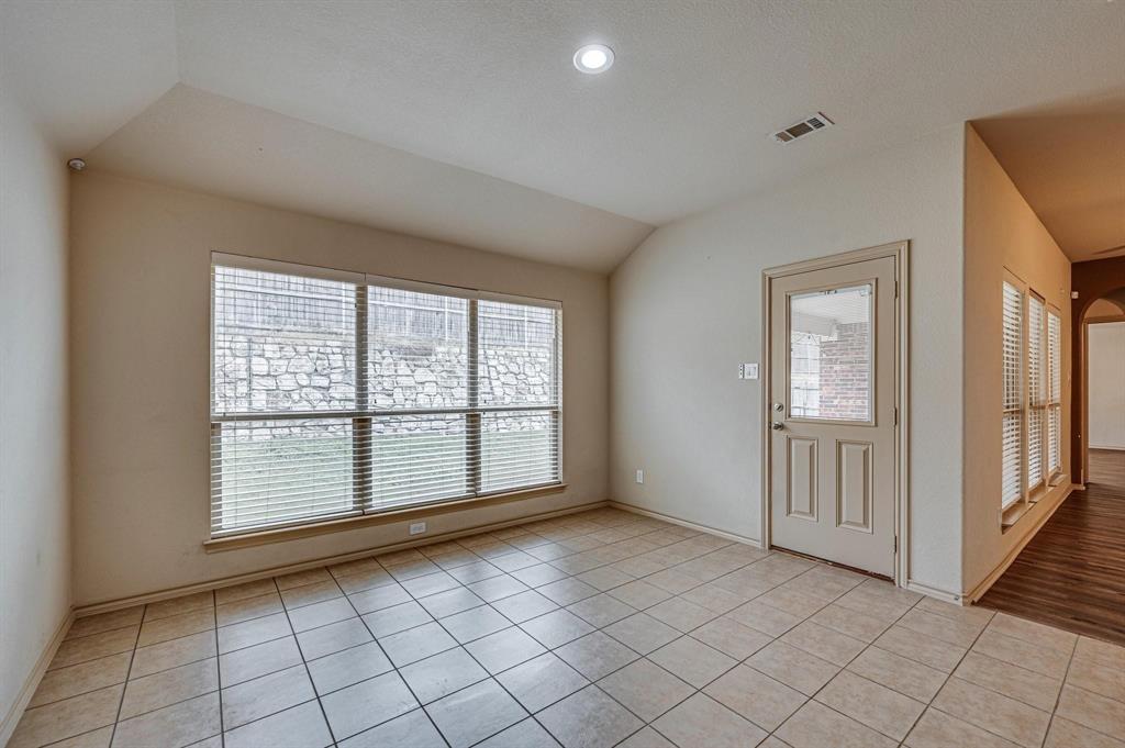 1114 Walter Stephenson Road Property Photo 6