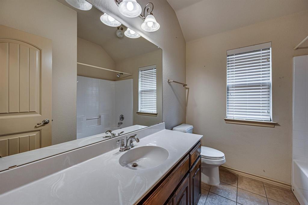 1114 Walter Stephenson Road Property Photo 11