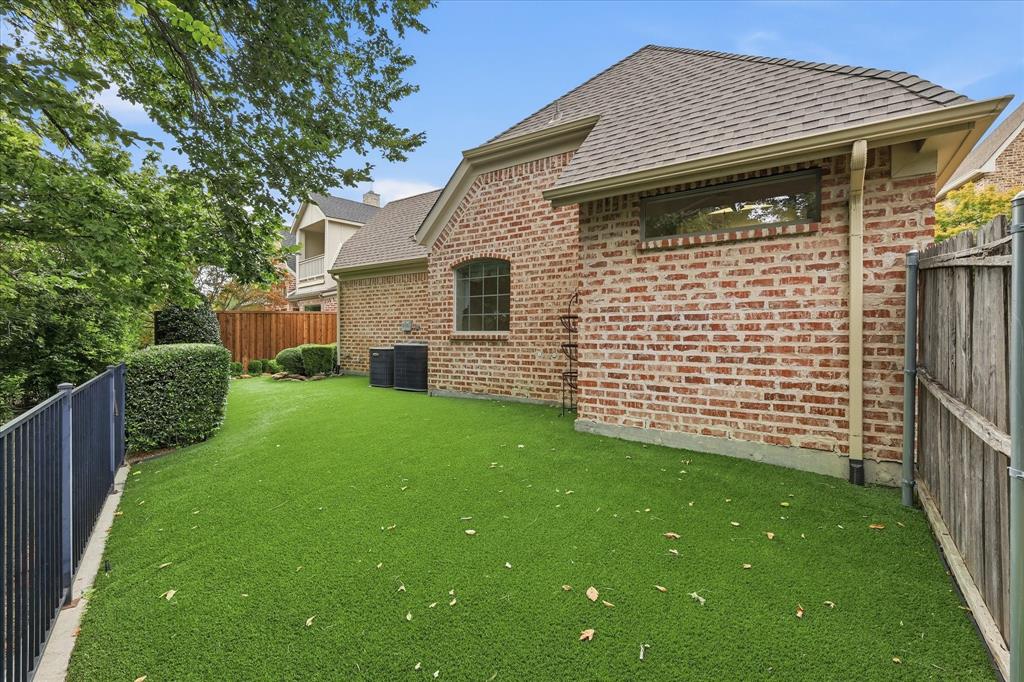 5572 Foard Drive Property Photo 33