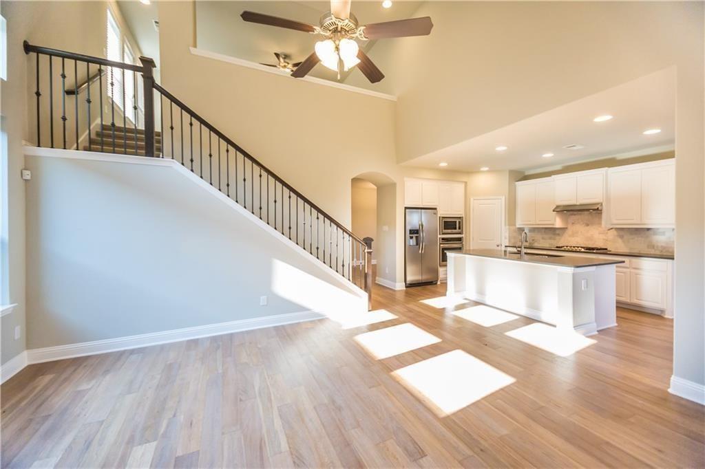 4309 Meadow Hawk Drive Property Photo 10
