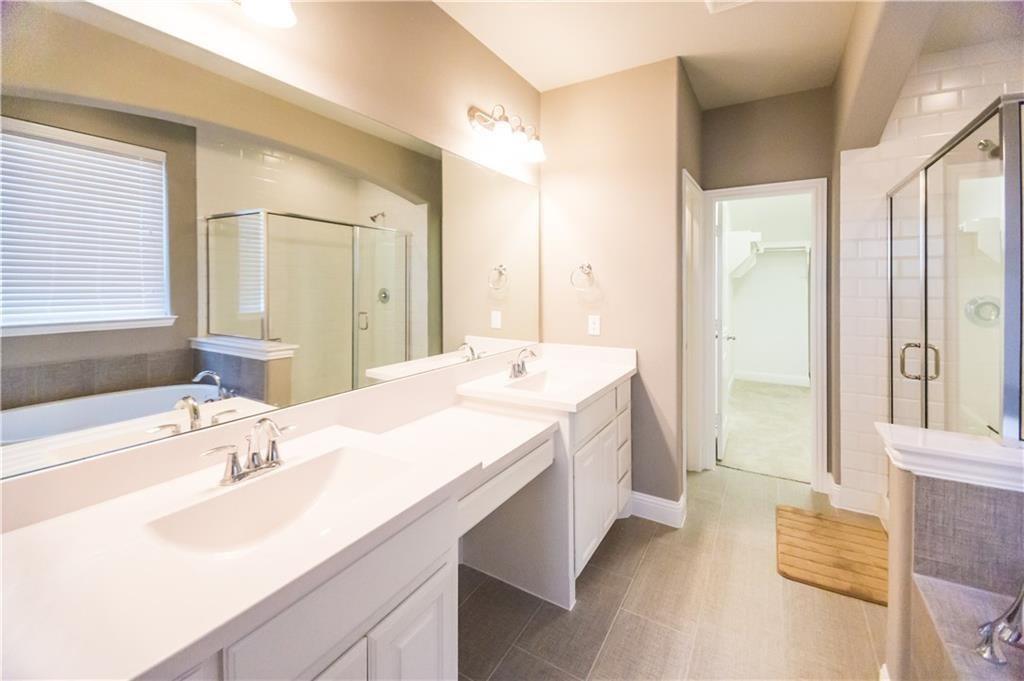 4309 Meadow Hawk Drive Property Photo 14