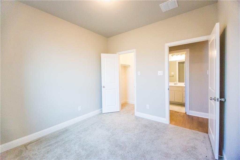 4309 Meadow Hawk Drive Property Photo 16