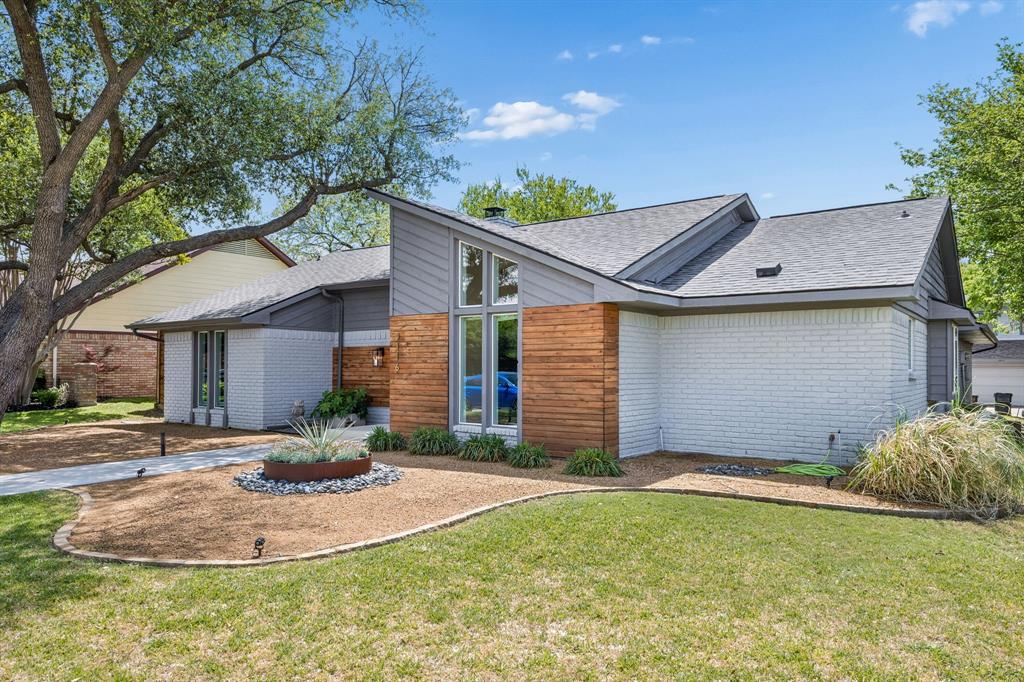3116 Kingsbridge Drive Property Photo 4