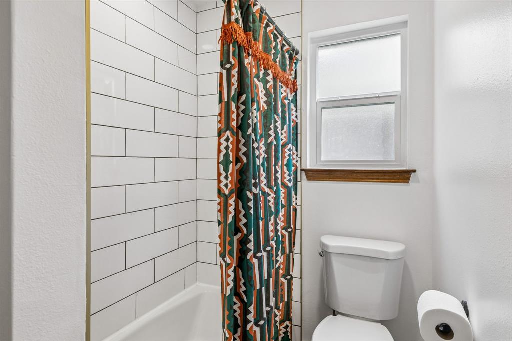 3116 Kingsbridge Drive Property Photo 20