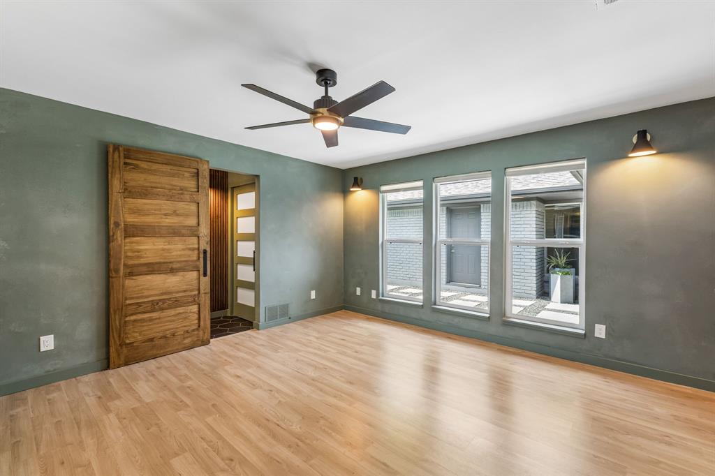 3116 Kingsbridge Drive Property Photo 23