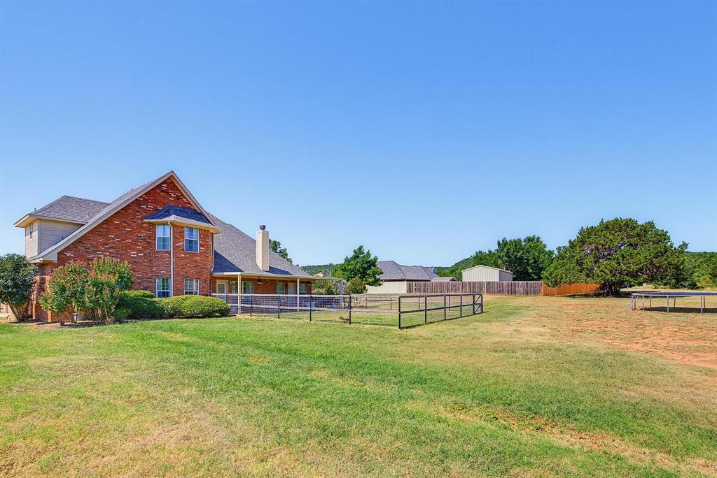 222 Alexandra Drive Property Photo 37