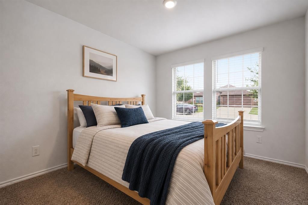 1000 Euston Street Property Photo 10
