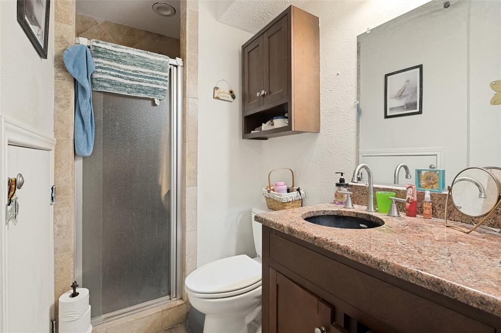 34 E Mountain Lane Property Photo 8