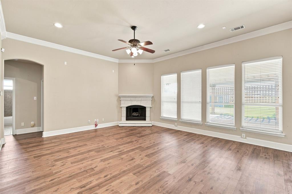 429 Rugged Drive Property Photo 8