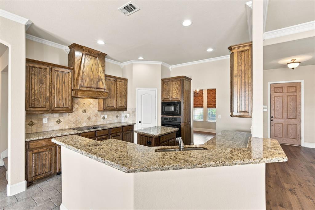 429 Rugged Drive Property Photo 12