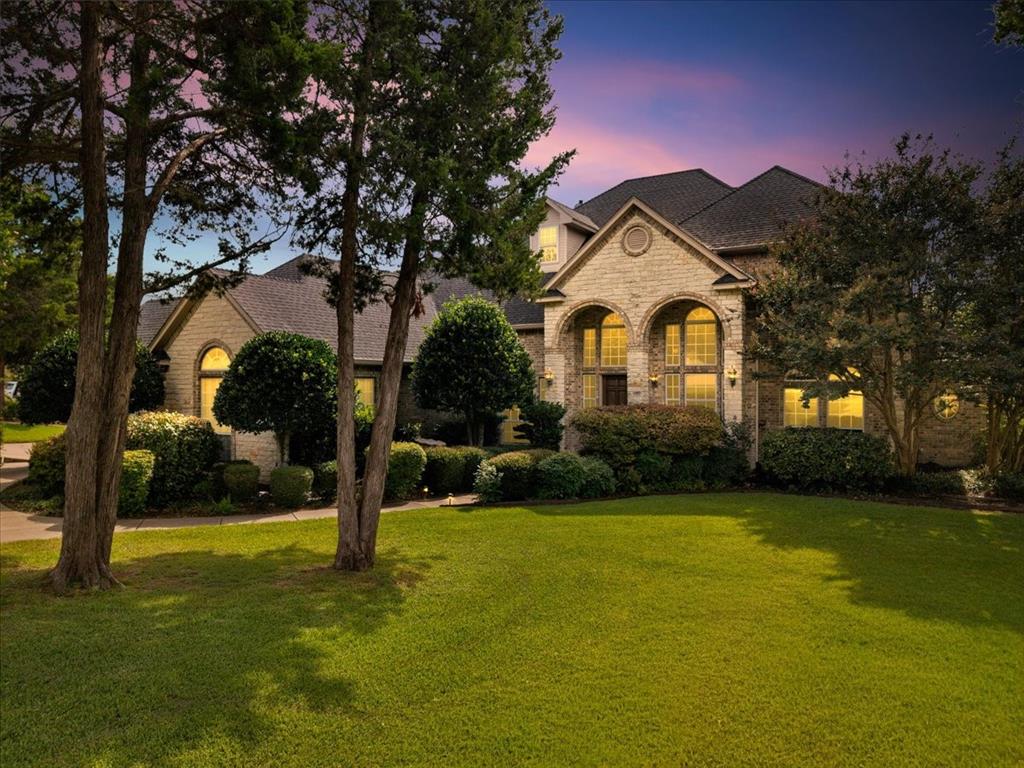 2201 Somerset Property Photo 39