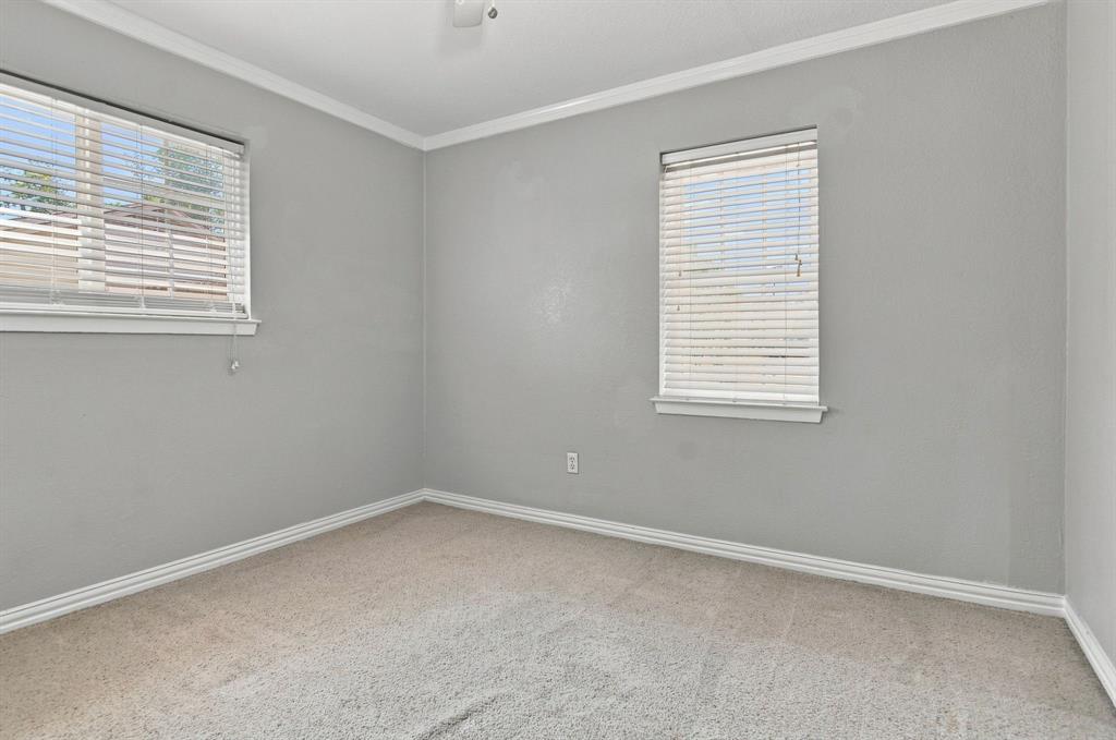 2420 Timberlake Drive Property Photo 16
